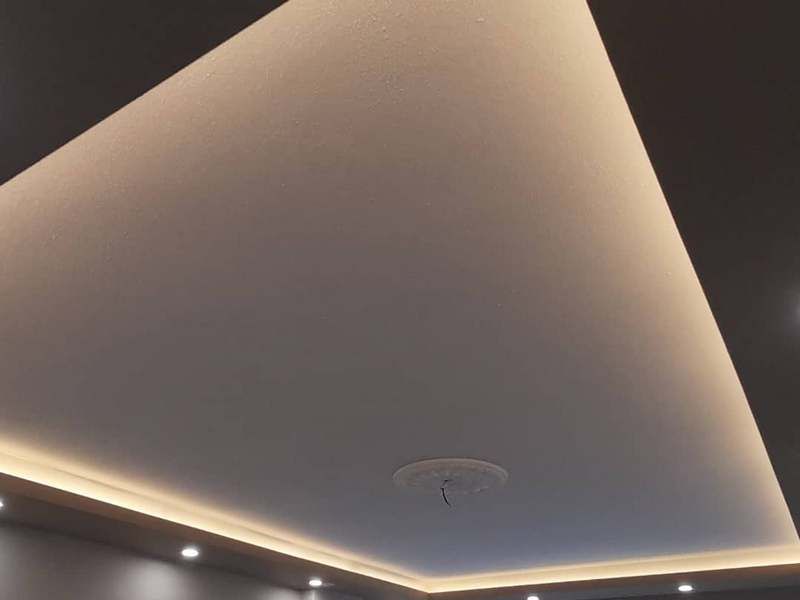 Salon asma tavanında gizli LED şerit ve spot aydınlatma – Mersin Akdeniz Ferhat Elektrik
